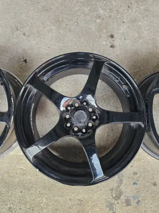 Llantas 17 pulgadas negras