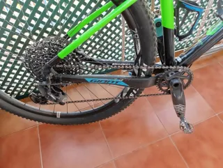 Bicicleta Giant Montaña
