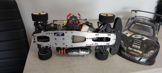 Coche RC Kyosho V One RRR