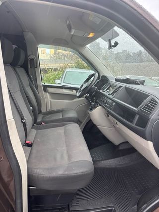 Volkswagen Transporter T6 2016