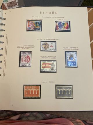 ÁlbumIIde sellos España Homenaje Rey Juan Carlos I