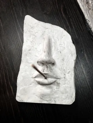 Portaincenso Stone Face