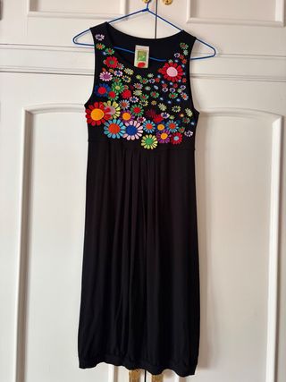 Vestido Mamatayoe flores fieltro