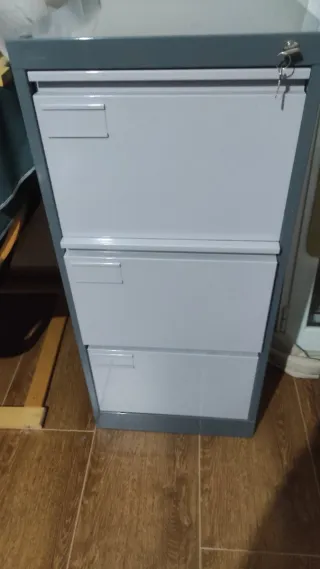 Archivador Metálico Gris