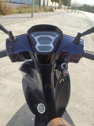 KYMCO 125 People S Scooter Azul