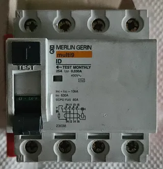 Merlin Gerin multi9 ID Diferencial 80A 4 polos.