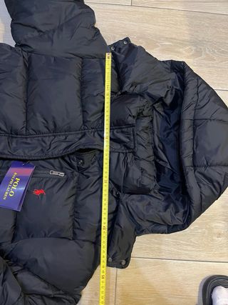 Abrigo Polo Ralph Lauren Negro y rojo