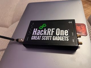 HackRF One - Radio Definida por Software