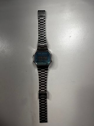 Reloj Casio Plata y Azul