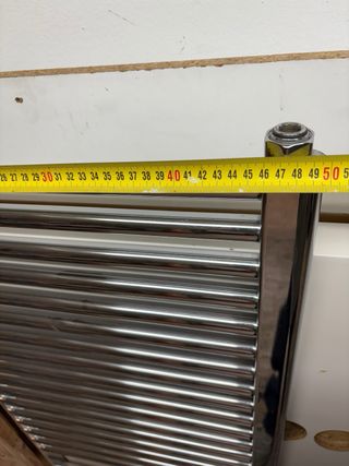 Radiador toallero plateado