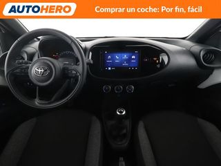 Toyota Aygo X Cross 1.0 Play
