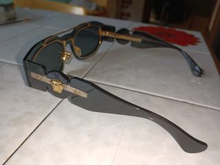 Gafas Versace Negras y Doradas Originales