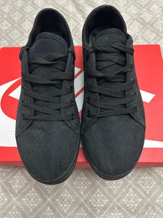 Zapatillas negras