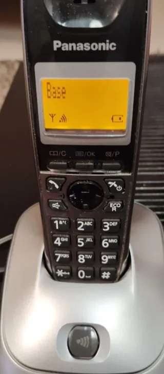 Teléfono Inalámbrico Digital Panasonic KX-TG2511SP