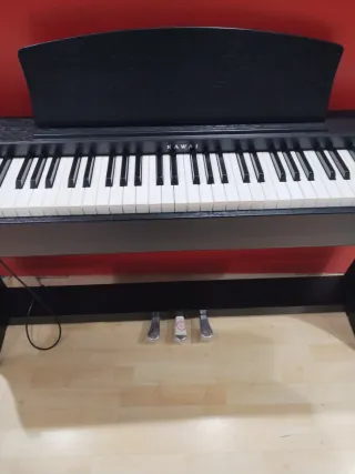 Piano Kawai Negro