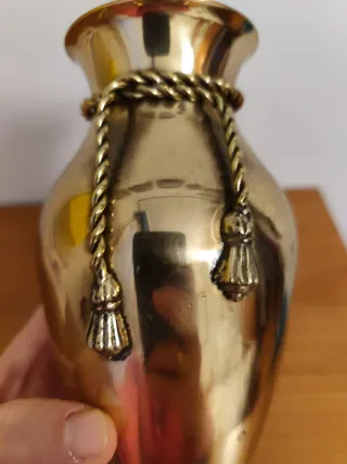 Jarrón de Bronce Vintage