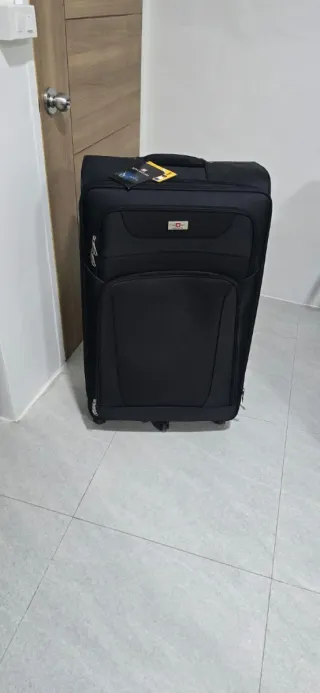 Maletas nuevas de más de 120 litros