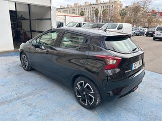 Nissan Micra automatico