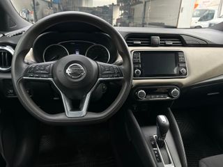 Nissan Micra automatico