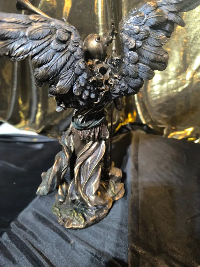 Arcángel Gabriel Resina 34cm