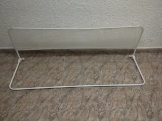 Barrera quitamiedos blanca