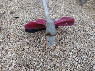 Desbrozadora gasolina averiada