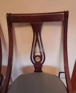 Juego de 2 sillas de comedor de madera