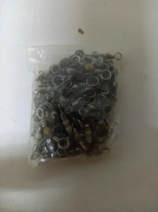 Lote esmerillones y quitavueltas pesca