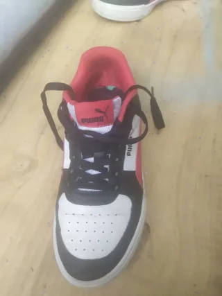 Zapatillas Puma Blancas, Rojas y Negras