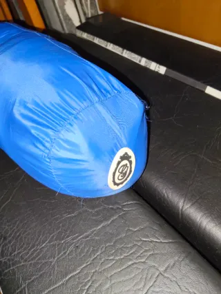 Chaqueta acolchada azul Gertrude