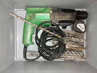 Taladro percutor Hitachi DH 24PB