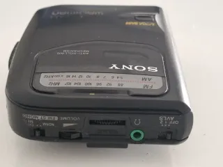Walkman sony FM/AM WM-FX103