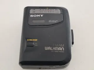 Walkman sony FM/AM WM-FX103