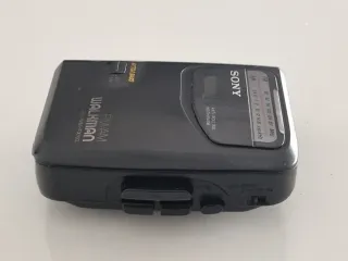 Walkman sony FM/AM WM-FX103