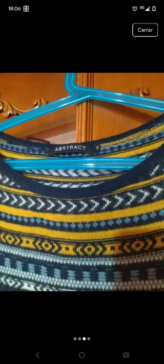 Vestido de punto con estampado geométrico