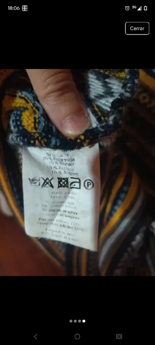 Vestido de punto con estampado geométrico