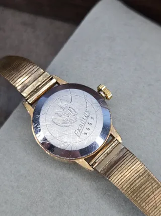 LOTE LONGINES + UNIVERSAL GENEVE Mujer Vintage