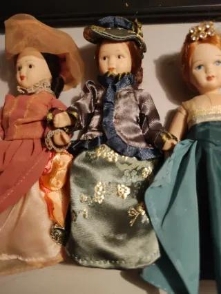 Set di bambole in porcellana vintage