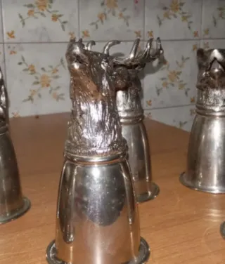 Set  6 Bicchieri Staffa Gucci fatti in peltro