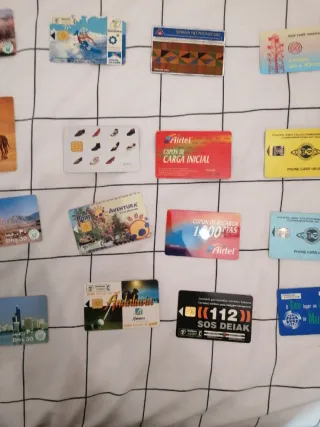 Conjunto di carte telefoniche internazionali