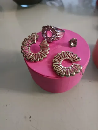 Conjunto Tous Anillo y Pendientes Plata