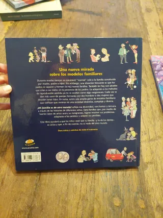 Mi familia es de otro mundo (Spanish Edition)