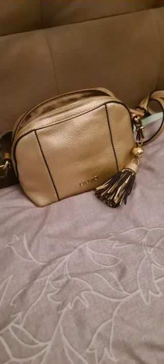 Borsa Liu Jo oro con nappina