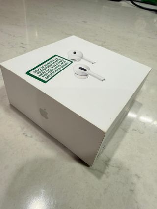 AirPods Pro 2 (USB-C) + Mail Compra (Originales)