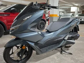 Honda PCX 125 ABS 2023 4.550kms.