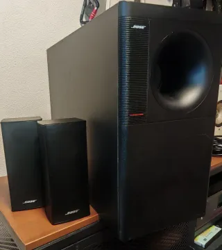 Altavoces Bose Subwoofer + 2 X UB 20 serie II