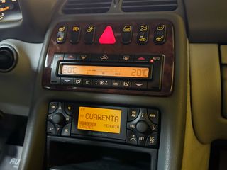 Mercedes-Benz  CLK 2002