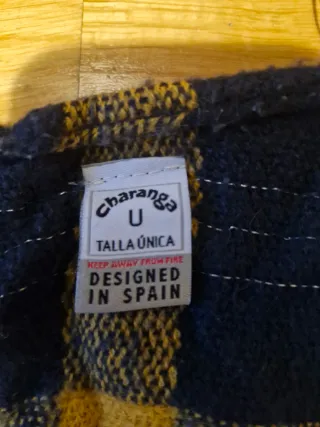 Capa de cuadros talla única