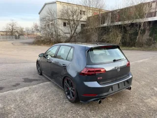 Volkswagen Golf VII GTI Performance