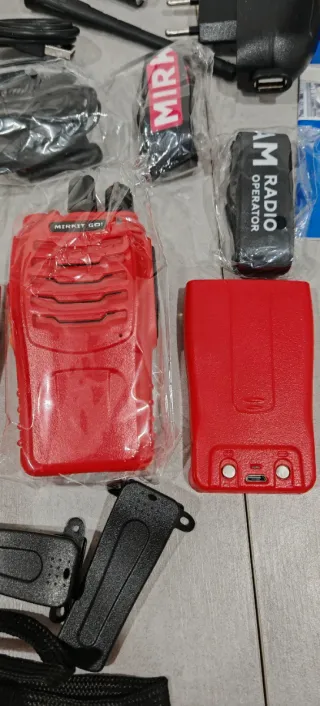 Pareja Walkie Talkie Baofeng BF-888S